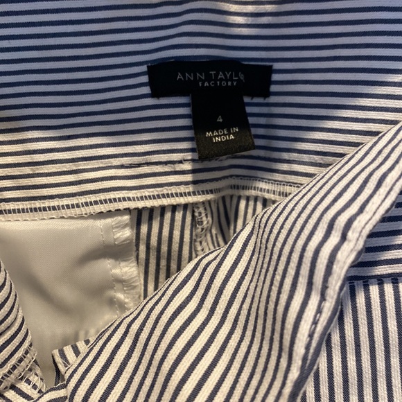 Ann Taylor Ankle Length Pants - Picture 2 of 4